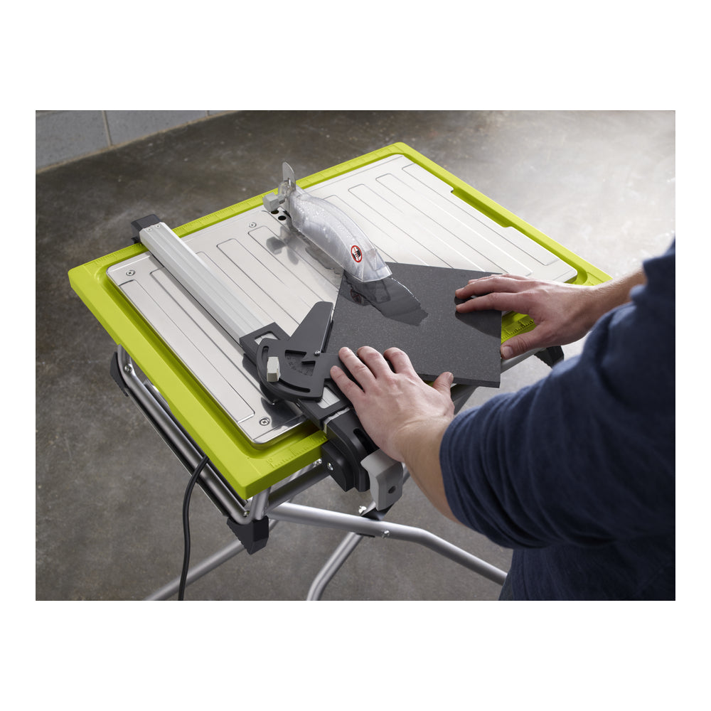 RYOBI 7-inch 4.8 amp Tabletop Tile Saw
